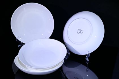 Lily Bone China Dinnerware Set, 4 Pieces, 8.5-inch White Pasta, Salad, Fruit Plate (Color: White)